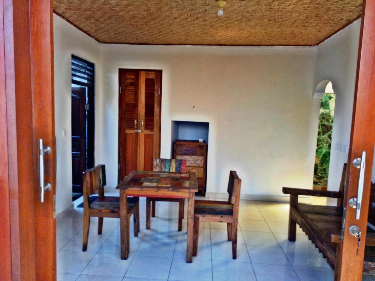 Suandi House Bed & Breakfast Ubud  Luaran gambar
