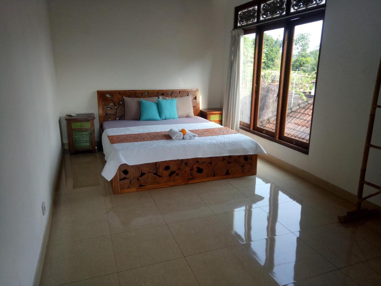 Suandi House Bed & Breakfast Ubud  Luaran gambar