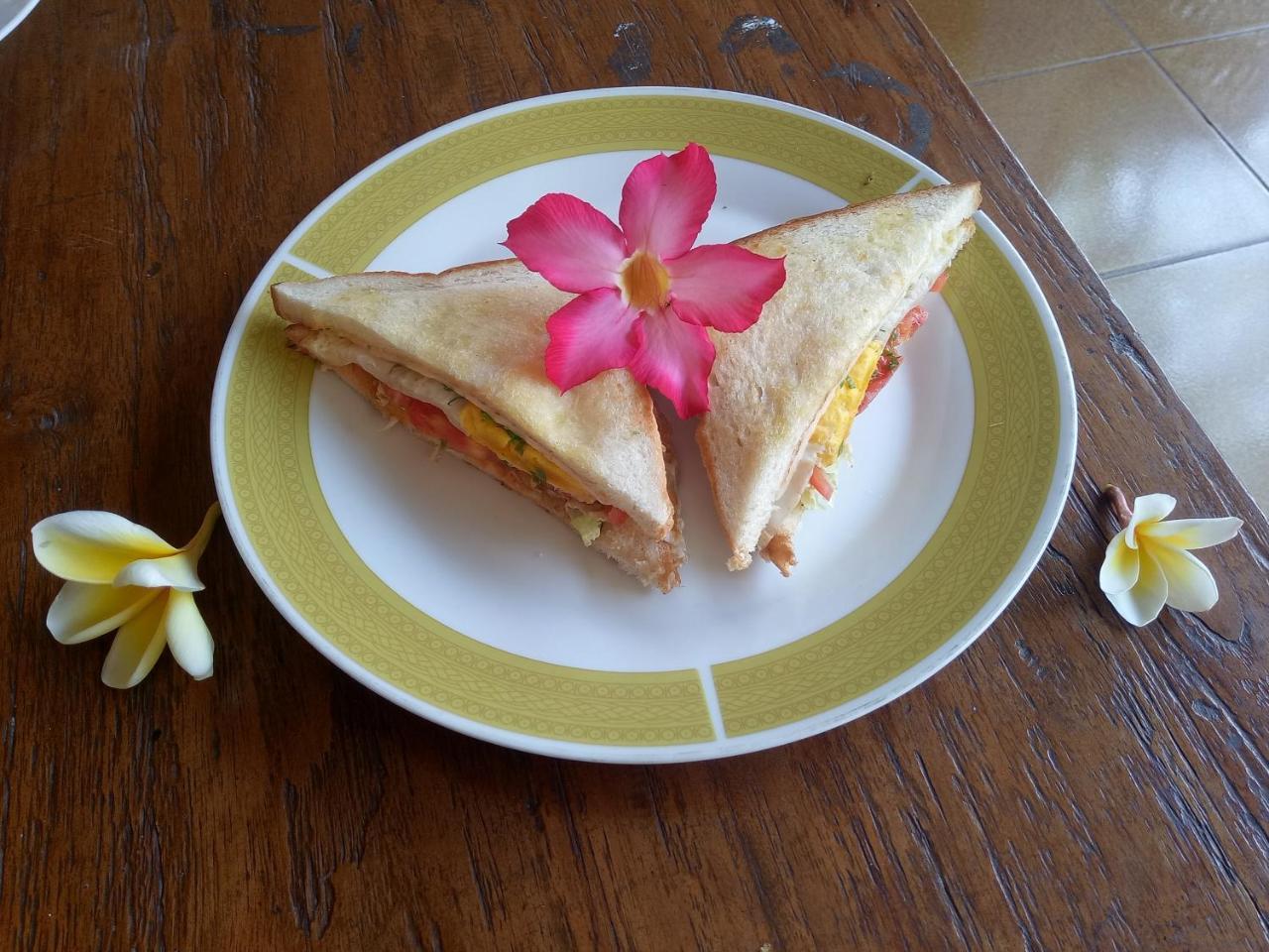 Suandi House Bed & Breakfast Ubud  Luaran gambar